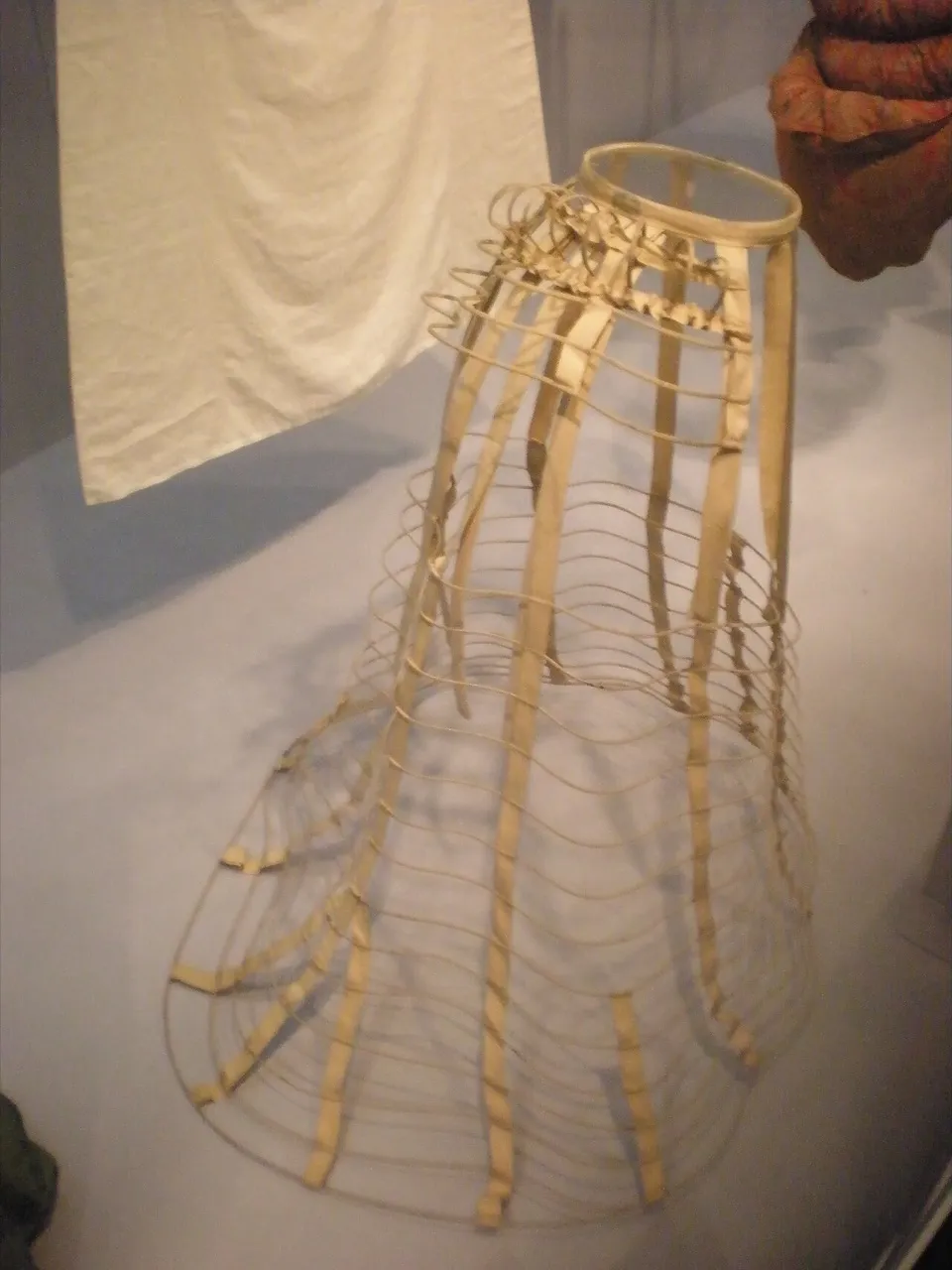 The Architecture of the Skirt
